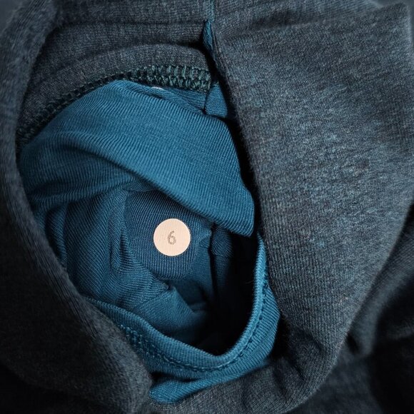 Lululemon Coast Wrap, Long Sleeve, Stretch Sweater Size 6 - Picture 4 of 7